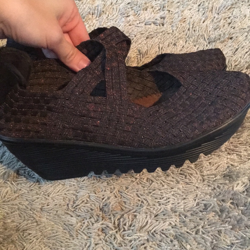 bernie mev wedge